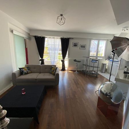 Charmant Appartement En Bord De Cher Saint-Avertin Dış mekan fotoğraf